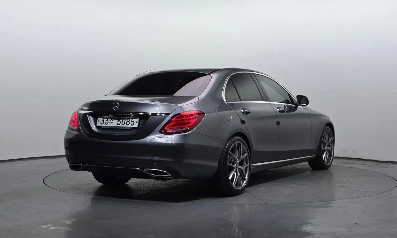 Mercedes-Benz E 350 Plug-in Hybrid , снимка 4 - Автомобили и джипове - 56114114
