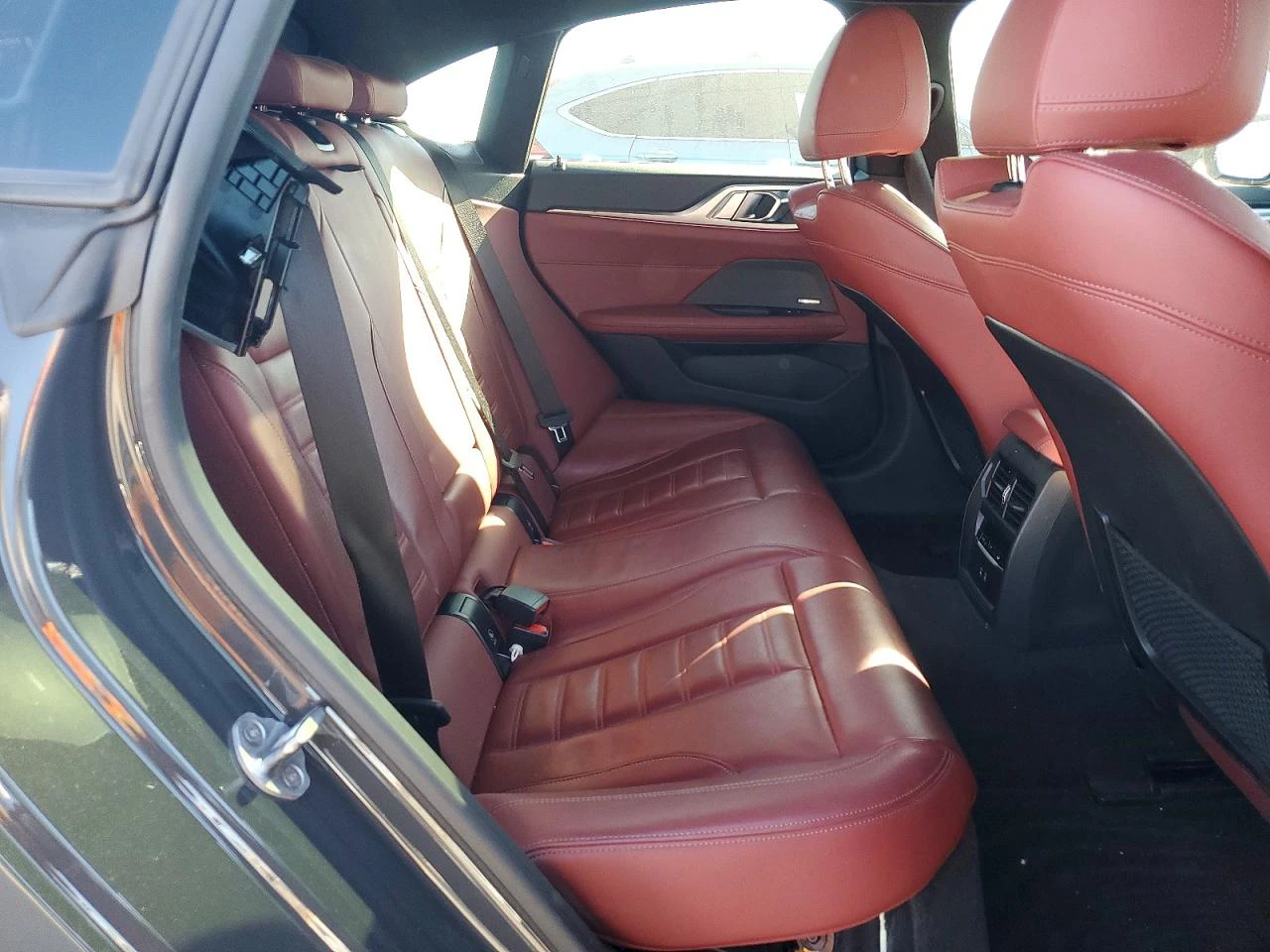BMW i4 M50, снимка 10 - Автомобили и джипове - 56592888