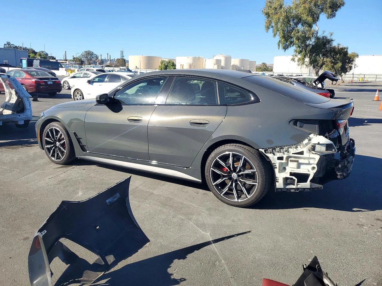 BMW i4 M50, снимка 2 - Автомобили и джипове - 56592888