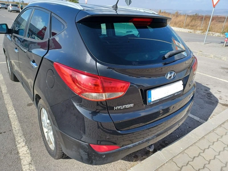 Hyundai IX35, снимка 6 - Автомобили и джипове - 47227320