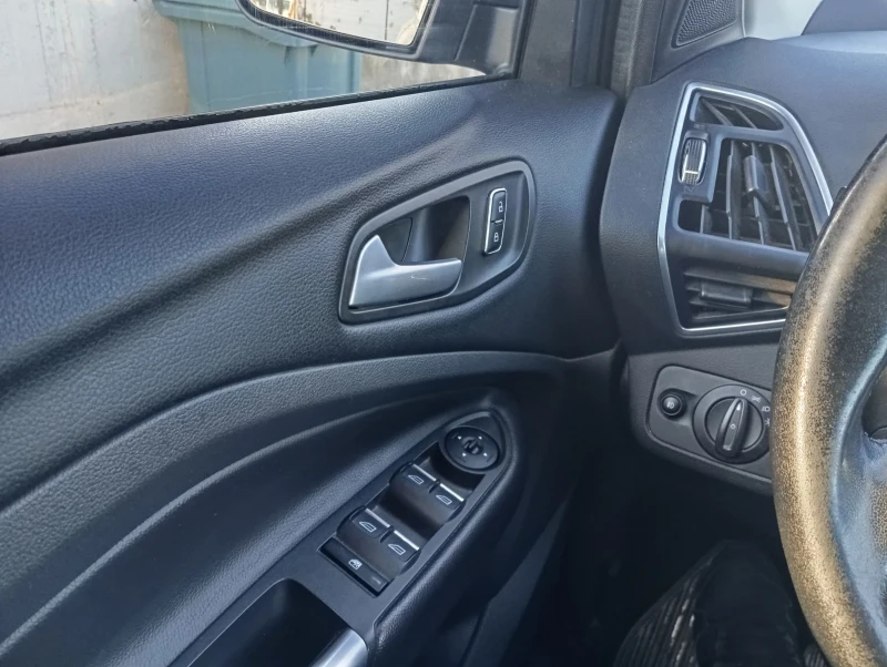 Ford Kuga 4x4 , снимка 9 - Автомобили и джипове - 49071828