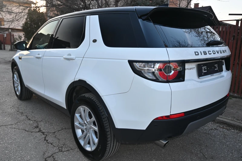 Land Rover Discovery Sport КАТО НОВ, снимка 4 - Автомобили и джипове - 48936336