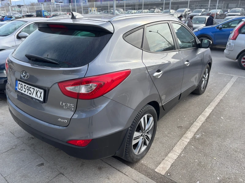 Hyundai IX35, снимка 3 - Автомобили и джипове - 49240847