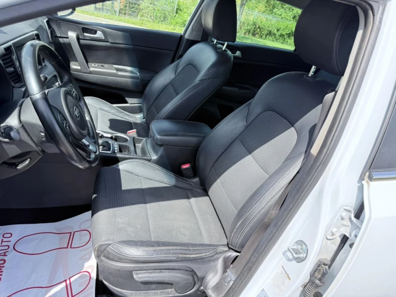 Kia Sportage 1.7 CRDI Automatic , снимка 8 - Автомобили и джипове - 52632826