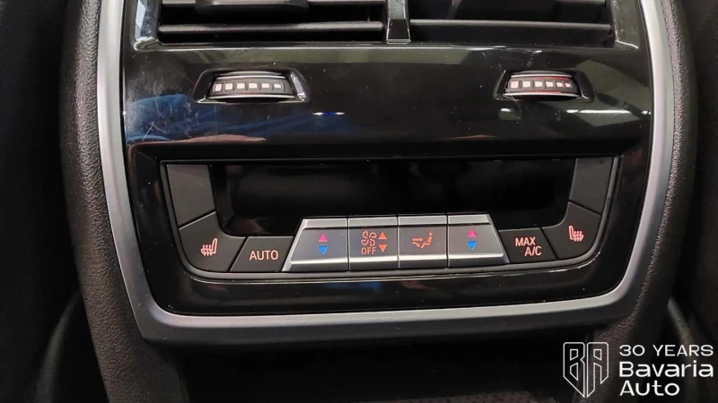 BMW X7 40d xDrive M Sport Paket, снимка 15 - Автомобили и джипове - 53093994