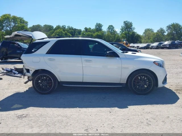 Mercedes-Benz GLE 63 S AMG АМГ/4МАТИК/ФИНАНСИРАНЕ ОТ 704 ЛВ , снимка 13 - Автомобили и джипове - 53035733