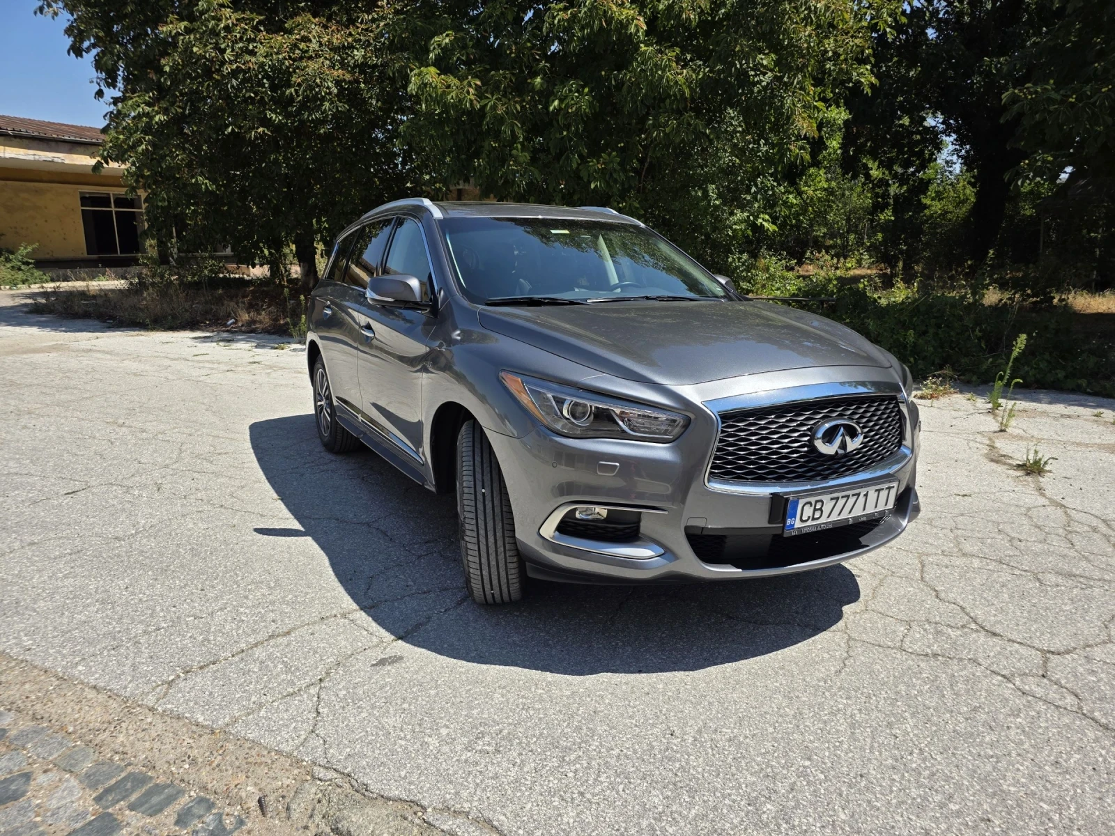 Infiniti QX60 ГАРАНЦИЯ ДО 08.26г. във ВИТОША АУТО - изображение 2