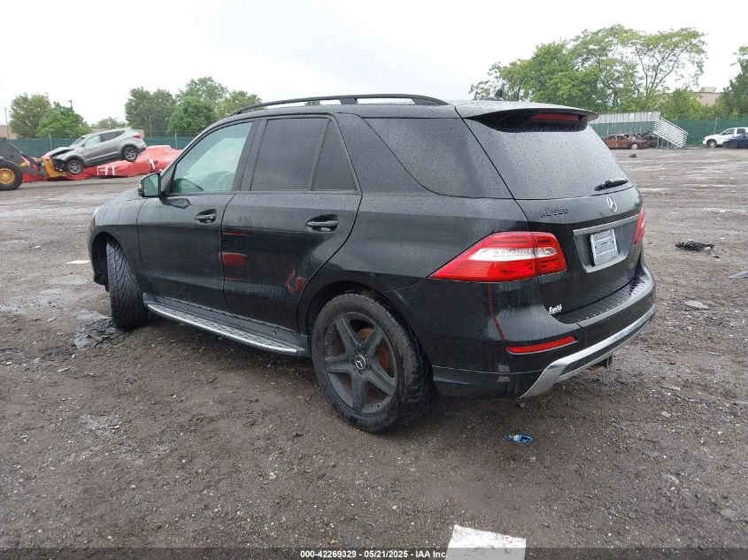 Mercedes-Benz ML 500 2013 MERCEDES-BENZ ML 550 4MATIC - изображение 7