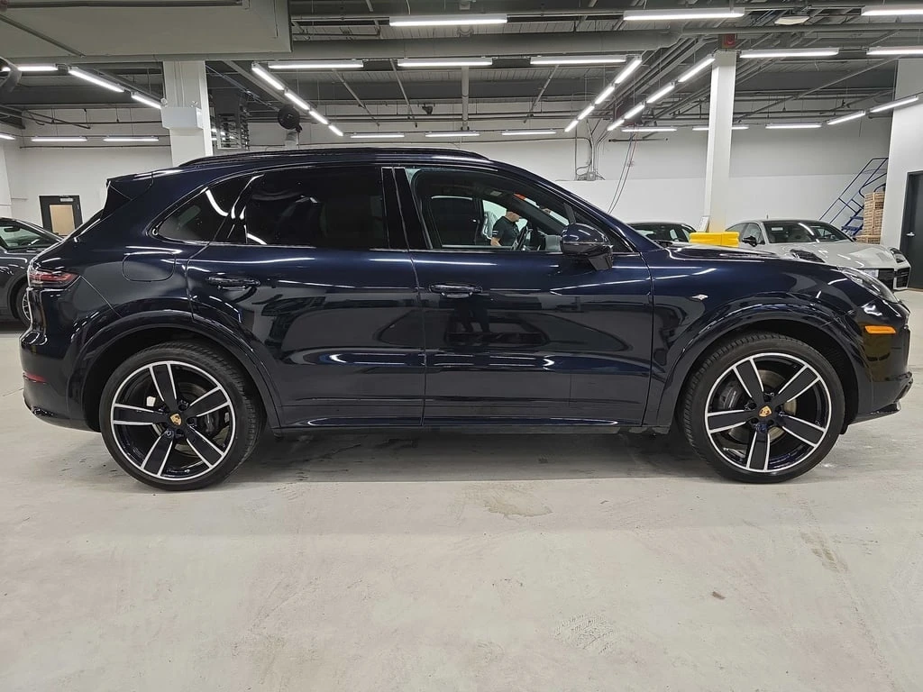 Porsche Cayenne * AWD * CARFAX * БЕЗ ПЪРВОНАЧАЛНА ВНОСКА - изображение 3