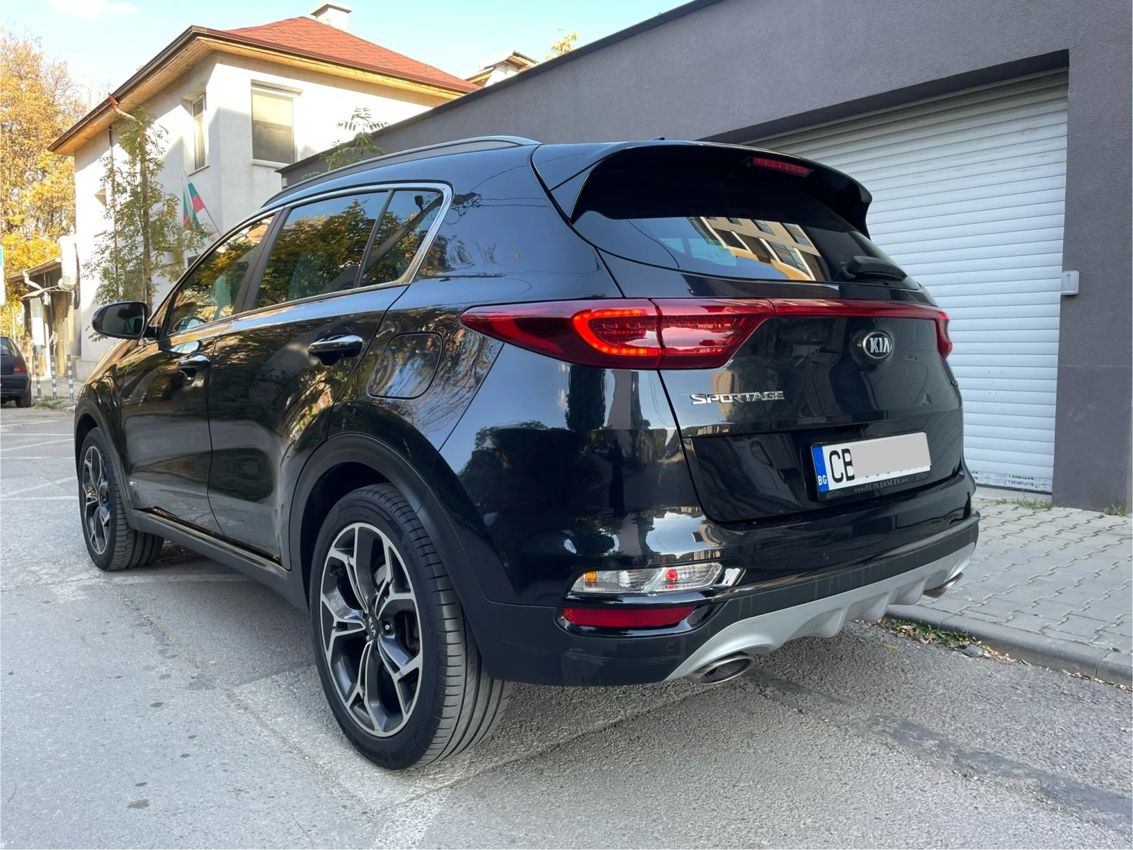 Kia Sportage Last Facelift, GT Line, 4x4, Distronic, 360 view,  - изображение 9
