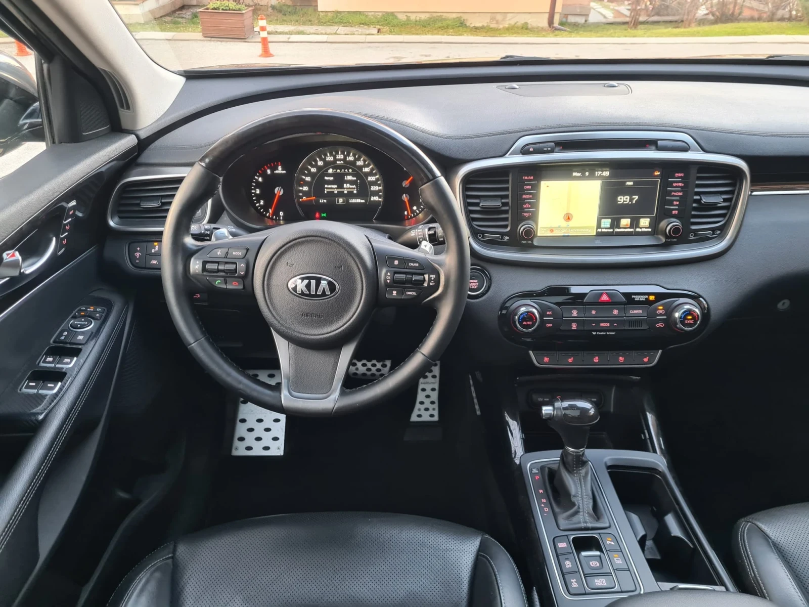 Kia Sorento 2.2 CRDI 202 �.�. 4WD  | Mobile.bg � ����������� 13