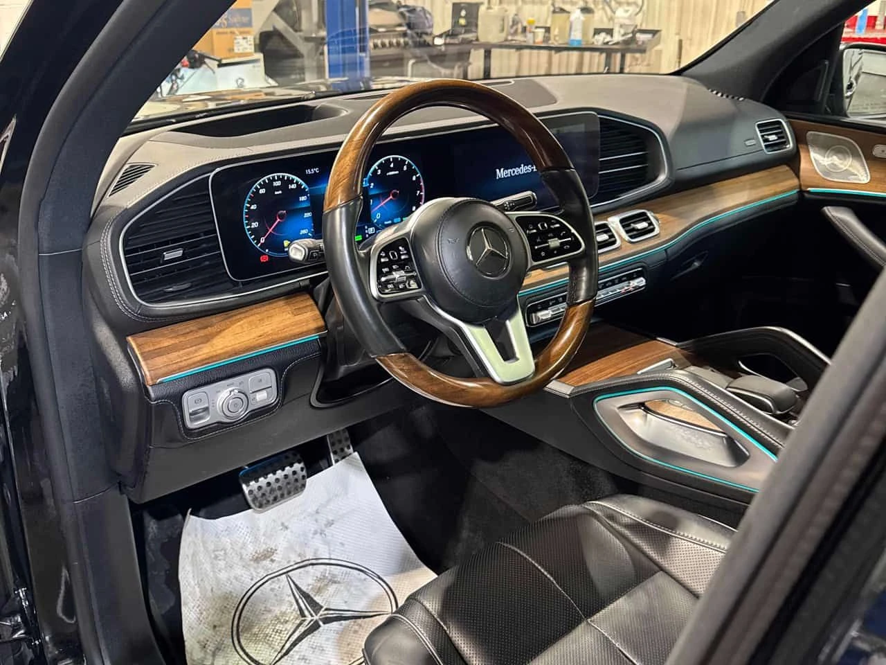 Mercedes-Benz GLS 450 * CARFAX * 7 МЕСТА * BURMESTER * ОБДУХВАНЕ - изображение 5