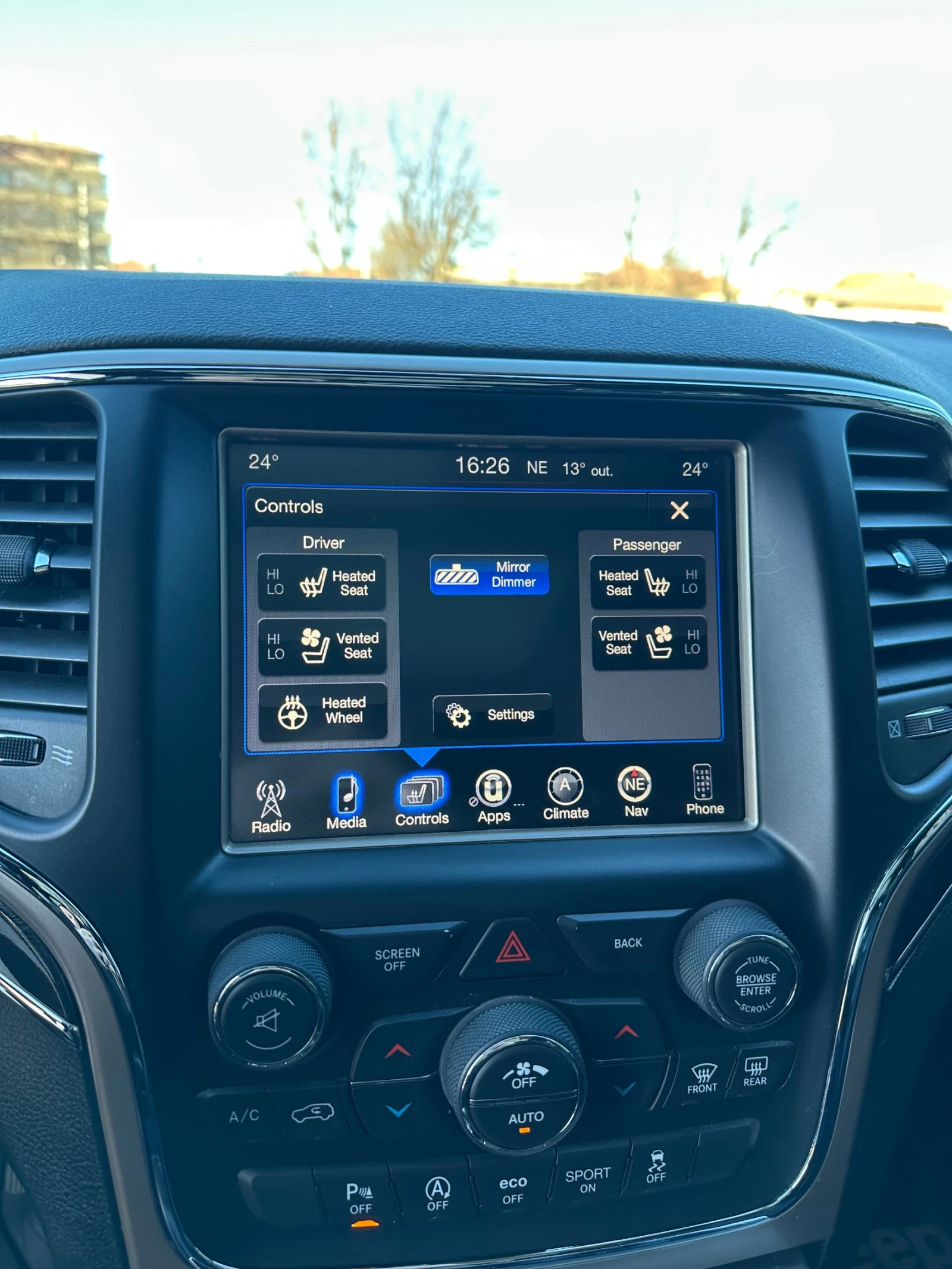 Jeep Grand cherokee 3.6 4х4 Limited, снимка 11 - Автомобили и джипове - 53786584