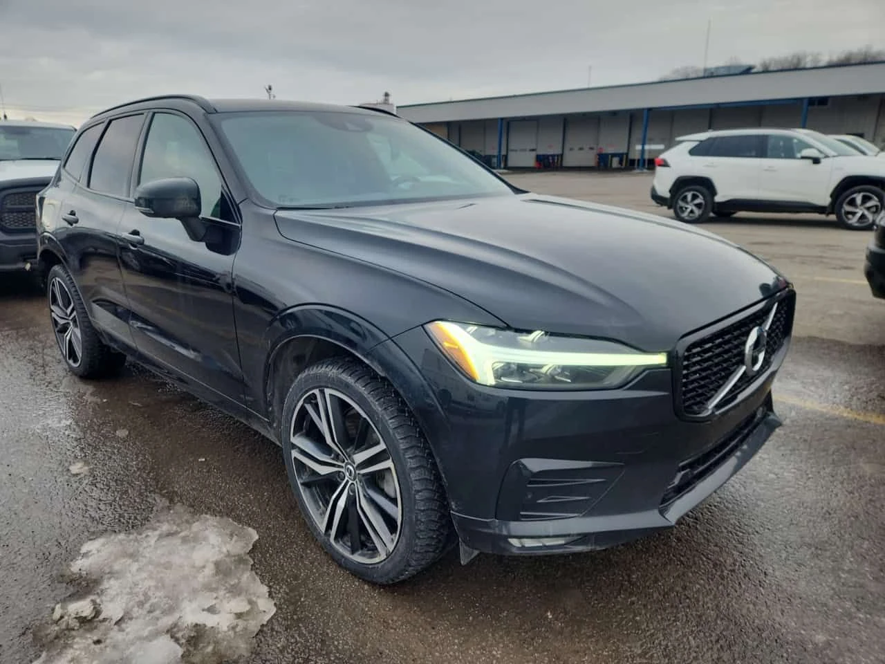 Volvo XC60 * R DESIGN * Bowers & Wilkins * Без инциденти *  | Auto.bg — изображение 1