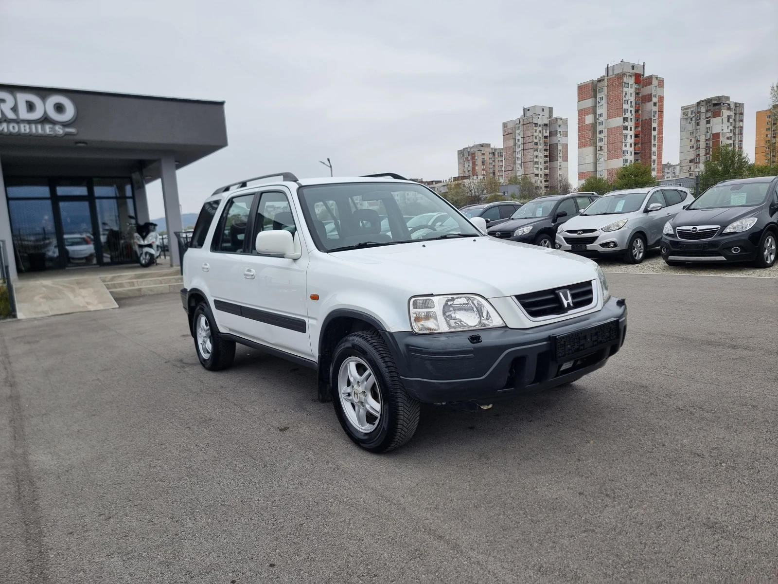 Honda Cr-v 2.0I GAS, снимка 8 - Автомобили и джипове - 54163863