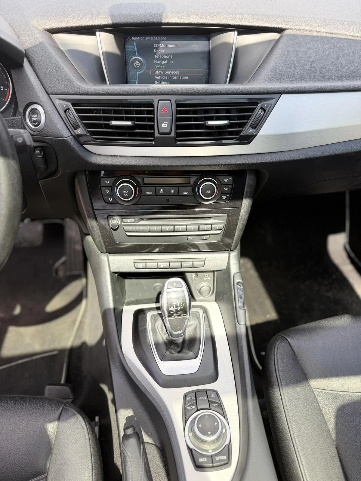 BMW X1 18d Facelift! Панорама! Full!, снимка 12 - Автомобили и джипове - 54712728