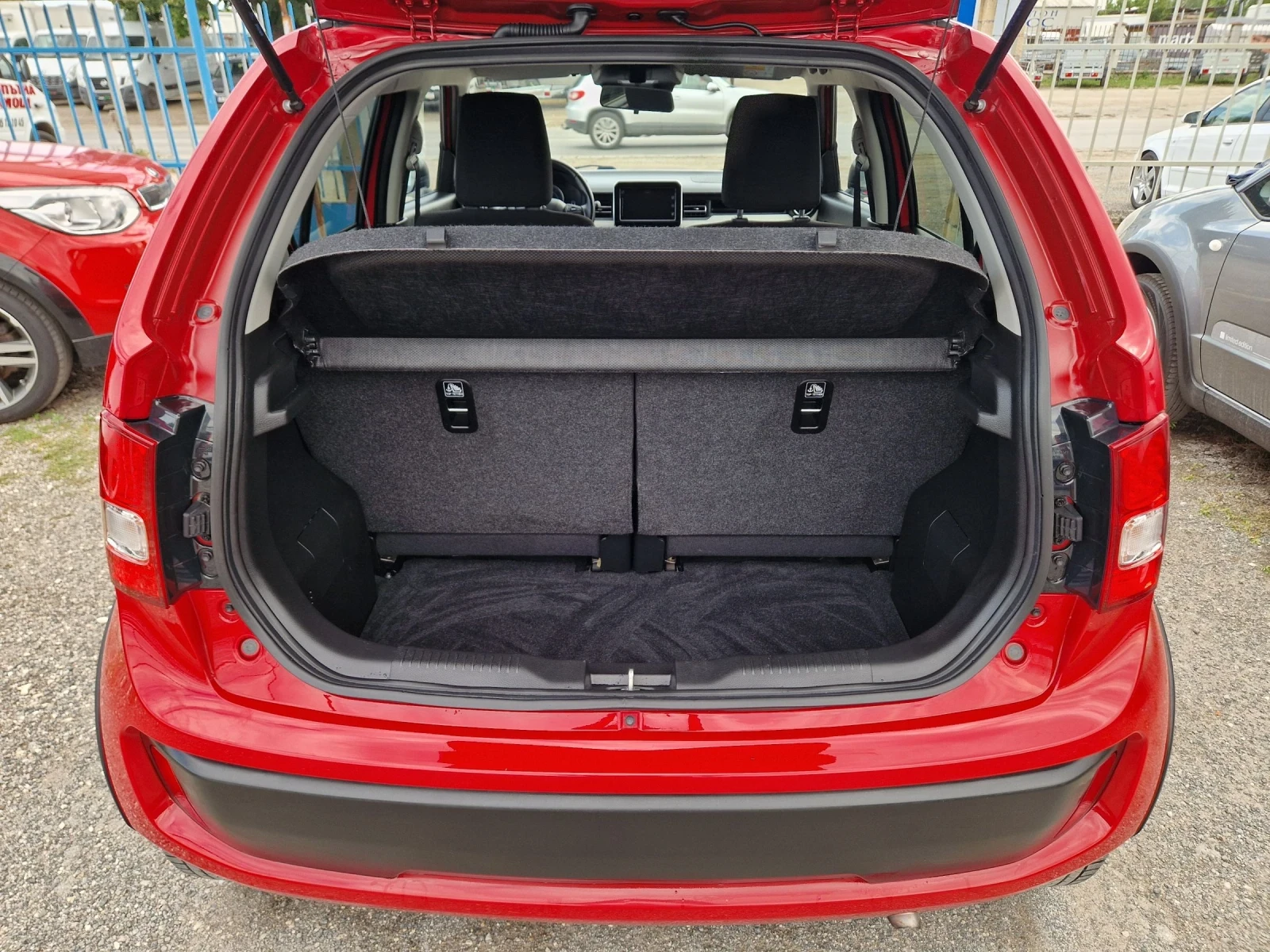 Suzuki Ignis 1.2, снимка 8 - Автомобили и джипове - 55234153