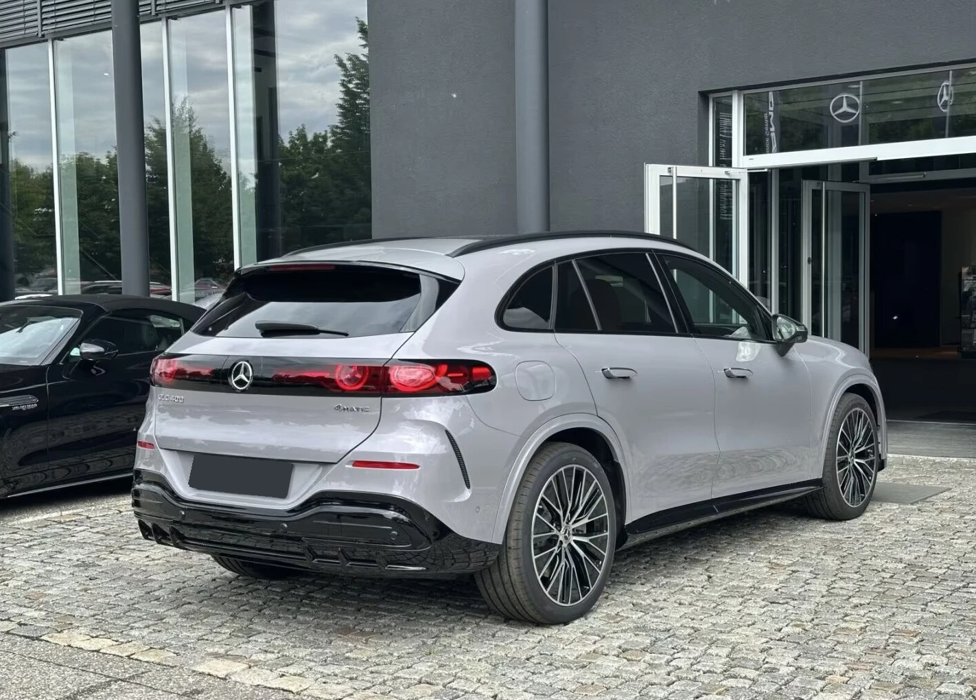 Mercedes-Benz GLC 400 4M AMG AIR Pano HyperScreen 360KAM BURM SitzKlima, снимка 4 - Автомобили и джипове - 55280291