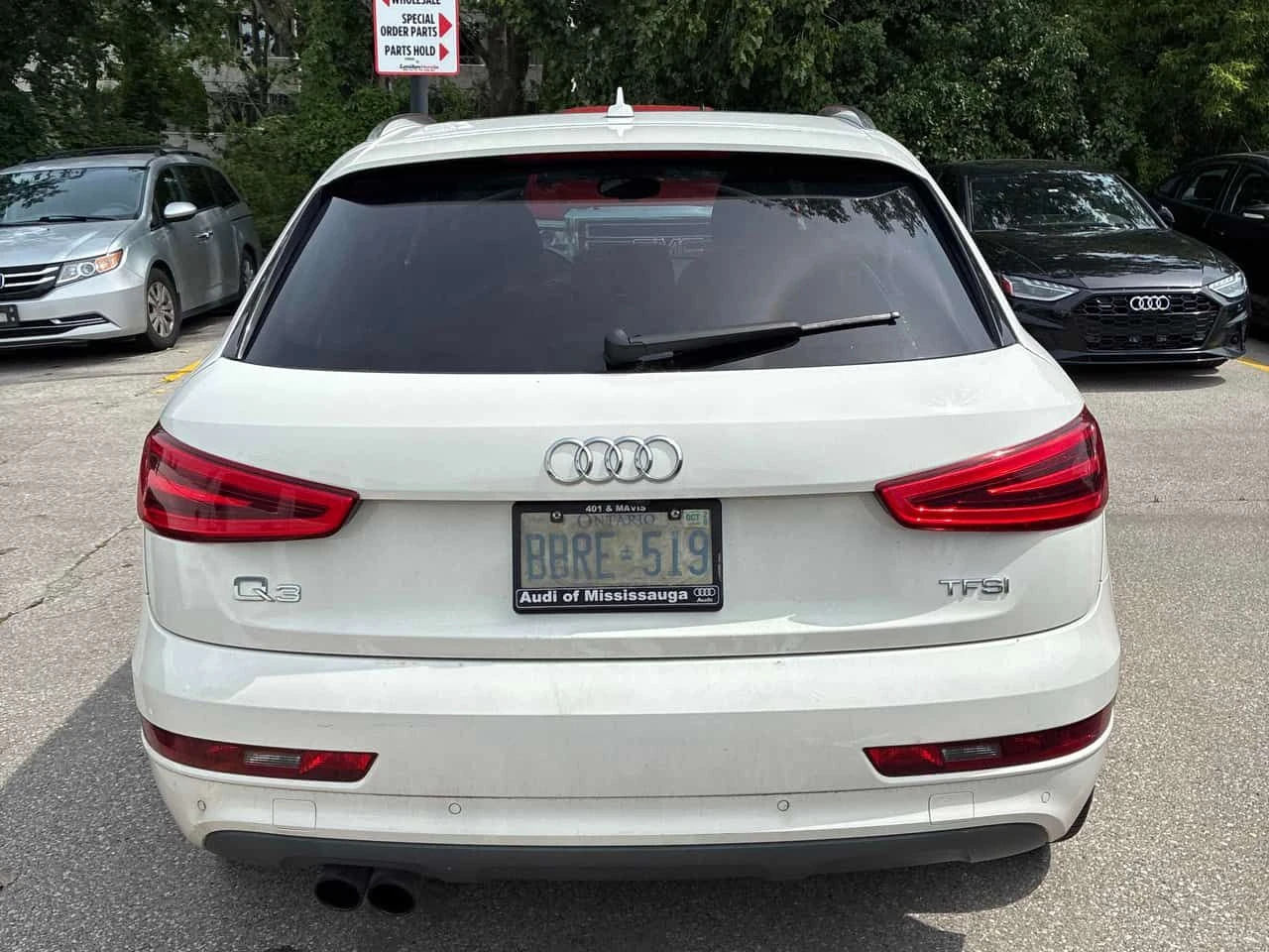 Audi Q3 * Technik * BOSE* PANORAMA* ПОДГРЕВИ* , снимка 4 - Автомобили и джипове - 55727396