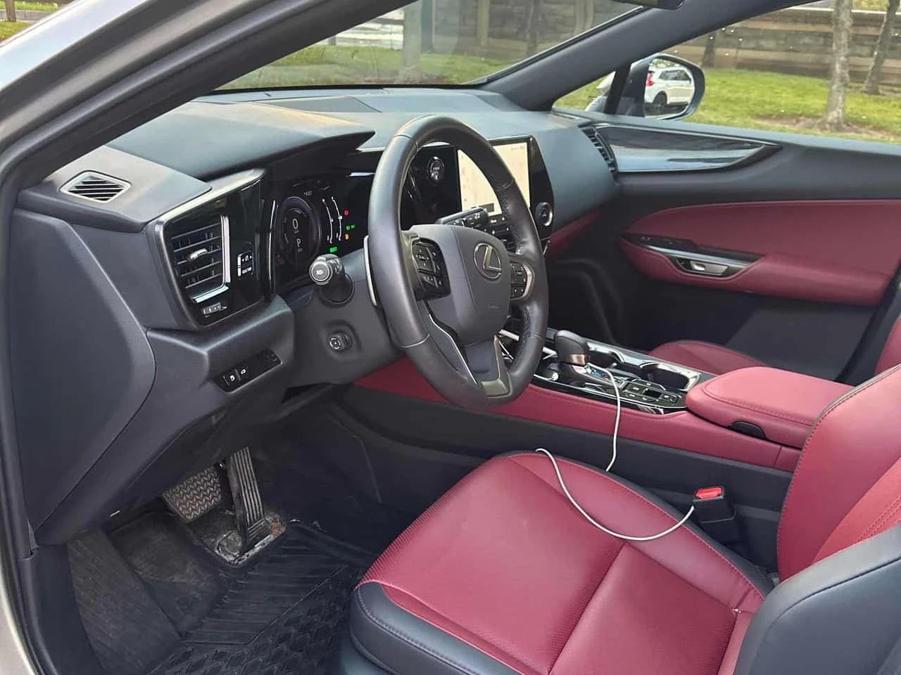 Lexus NX 350h | CARFAX | АВТОФИНАНСИРАНЕ, снимка 7 - Автомобили и джипове - 56309688