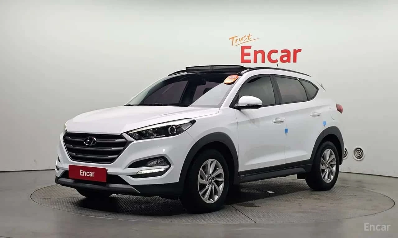 Hyundai Tucson Diesel 2.0 /ОБДУХВАНЕ/ПАНОРАМА/ДИСТРОНИК/360 