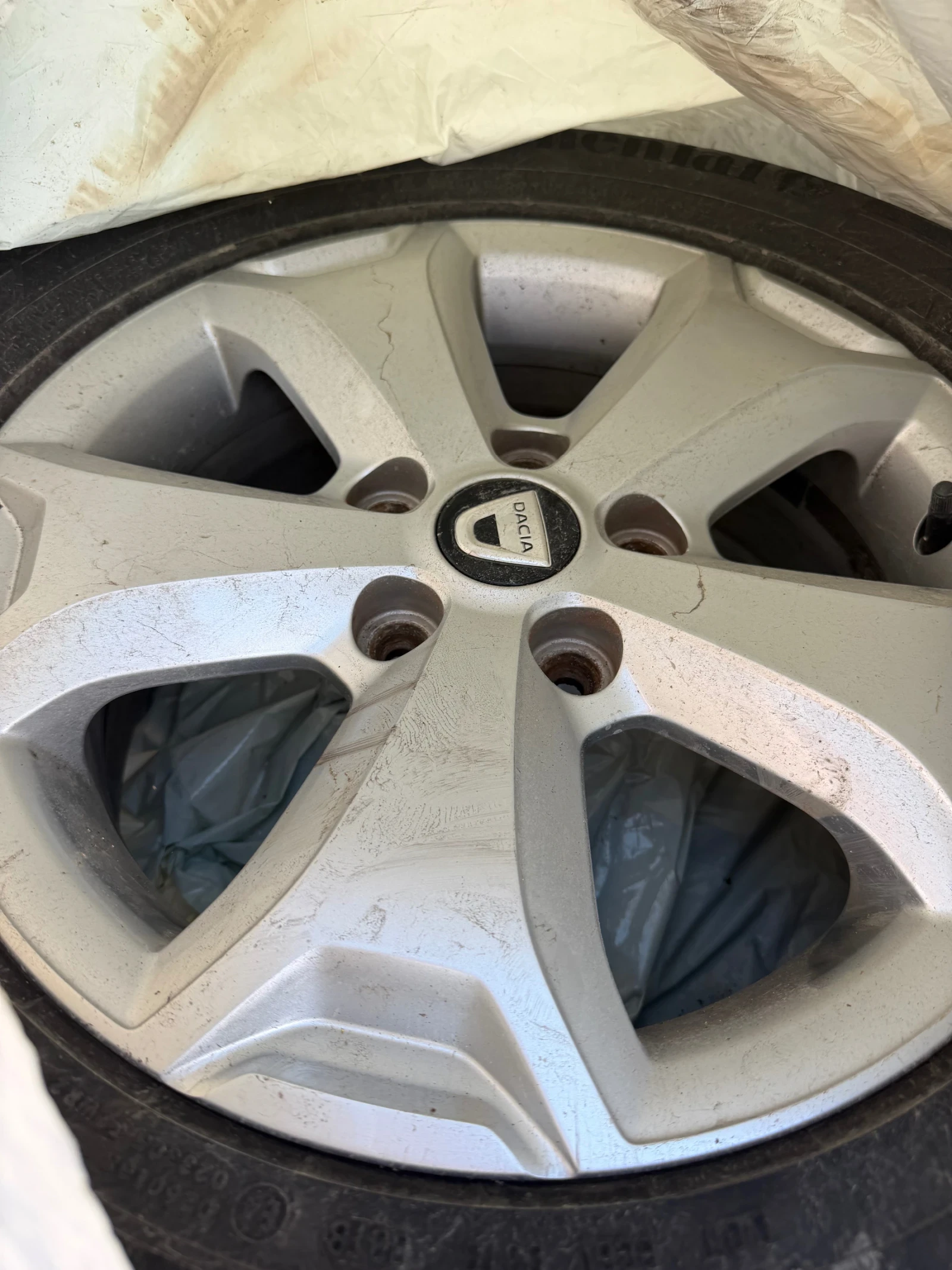 Dacia Duster 1.5 dCi 116 k.c. | Mobile.bg � ����������� 7