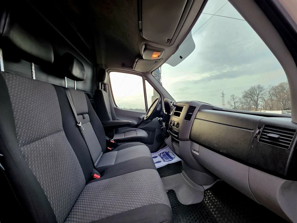 VW Crafter 2.0D 136ks 2012g климатик .Безупречна работа  - изображение 6