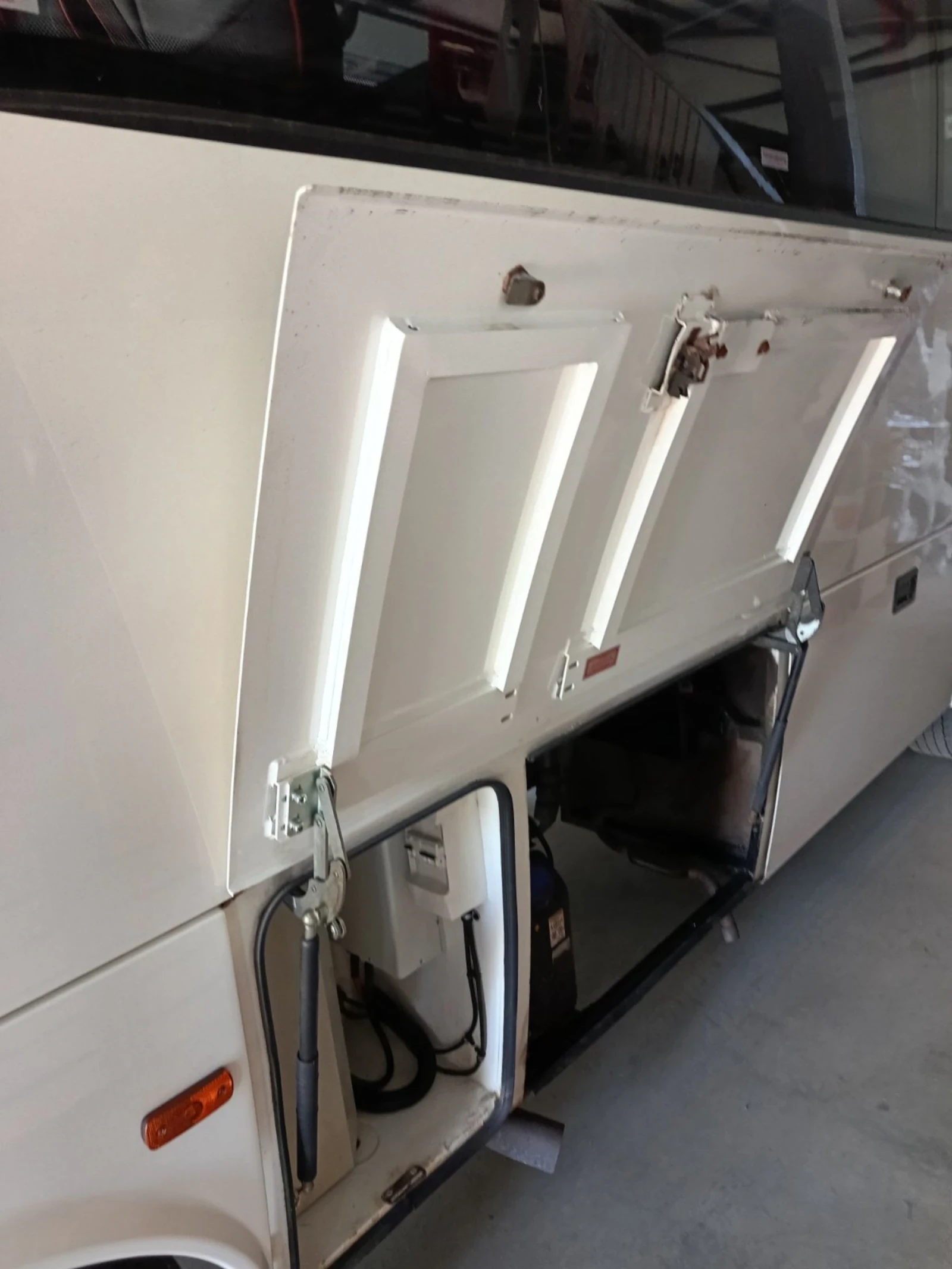Isuzu Q-BUS 31 | Mobile.bg � ����������� 10