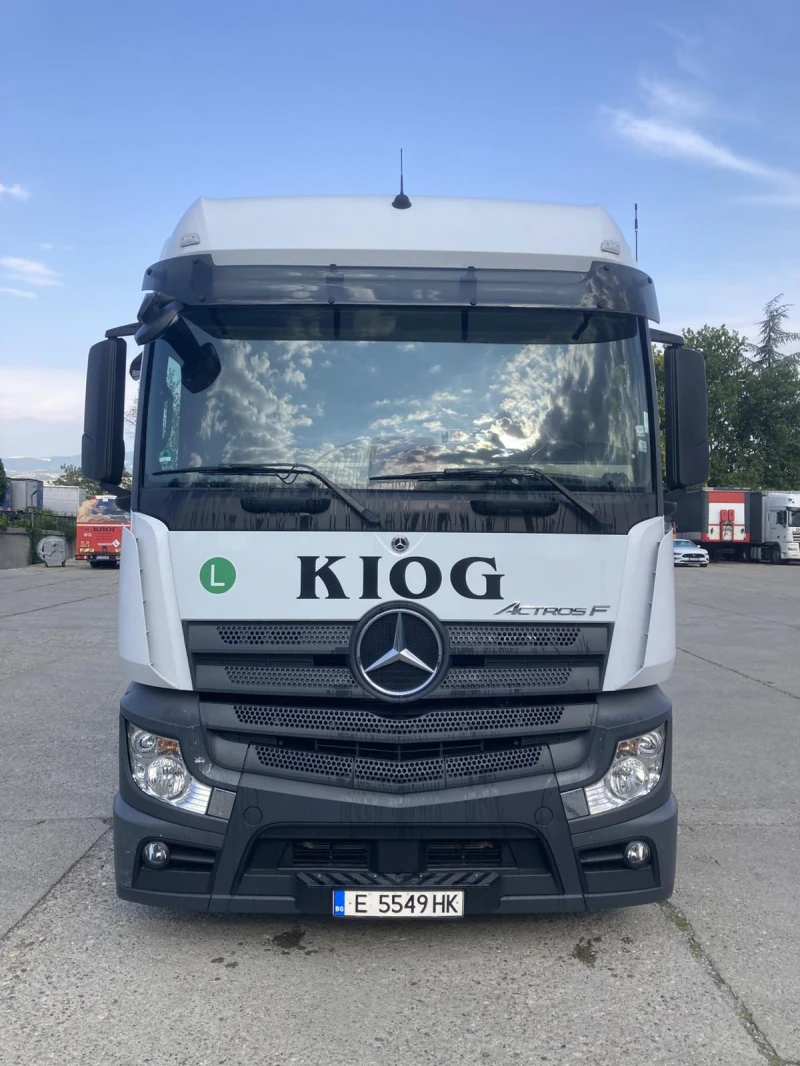 Mercedes-Benz Actros F MEGA