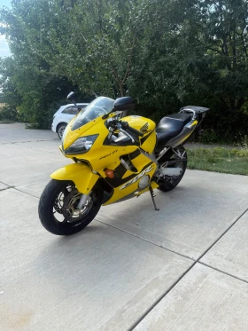 Обява за продажба на Honda Cbr ~4 800 лв. - изображение 3
