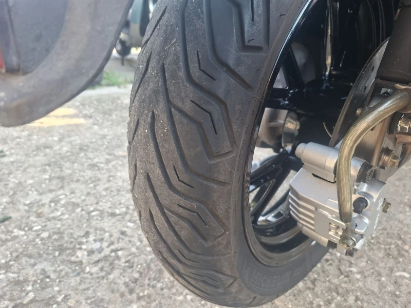 Kymco People 200GTI уникат на 100% реални километри , снимка 2 - Мотоциклети и мототехника - 51143886