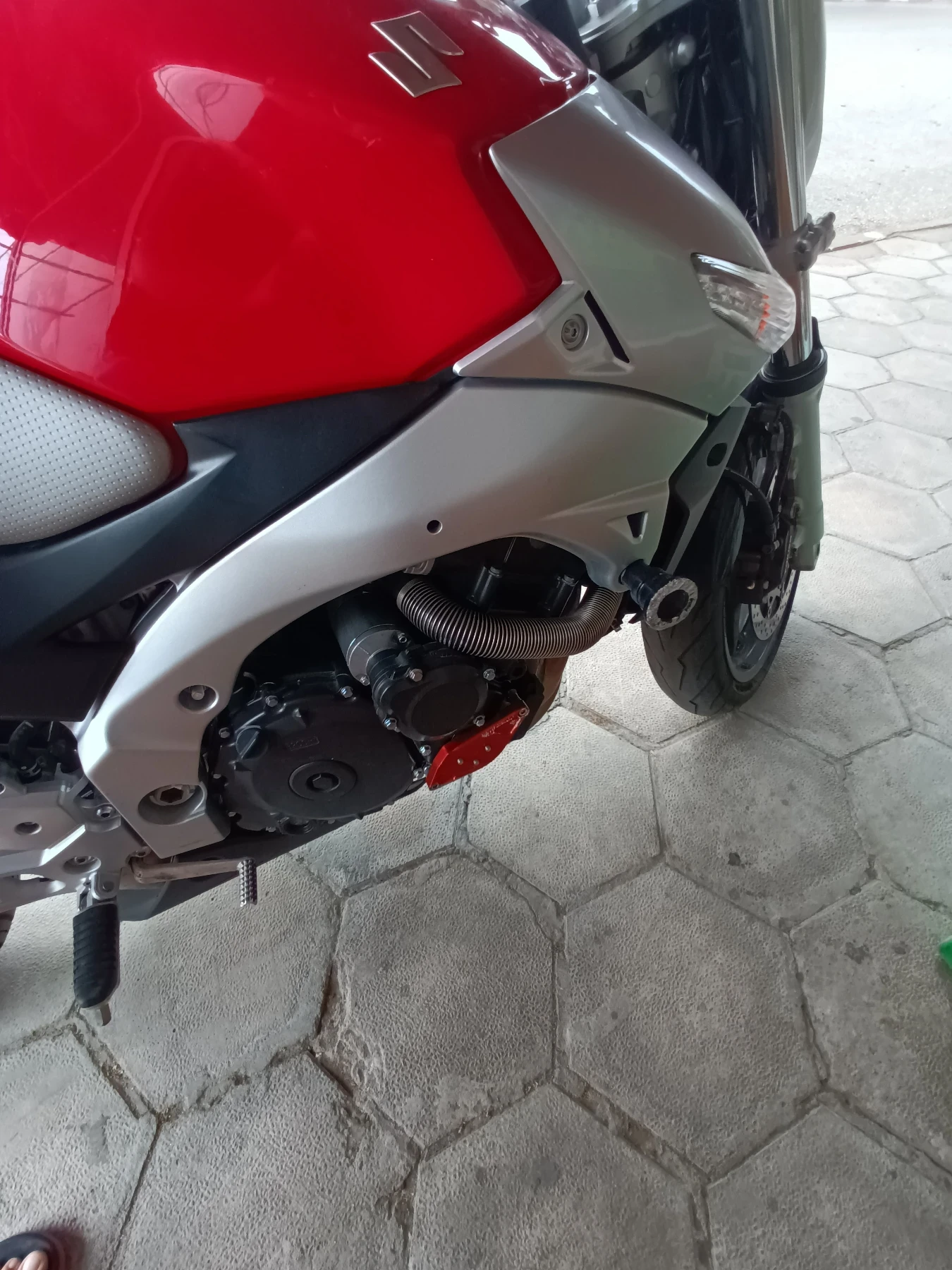 Suzuki Gsr  - изображение 9