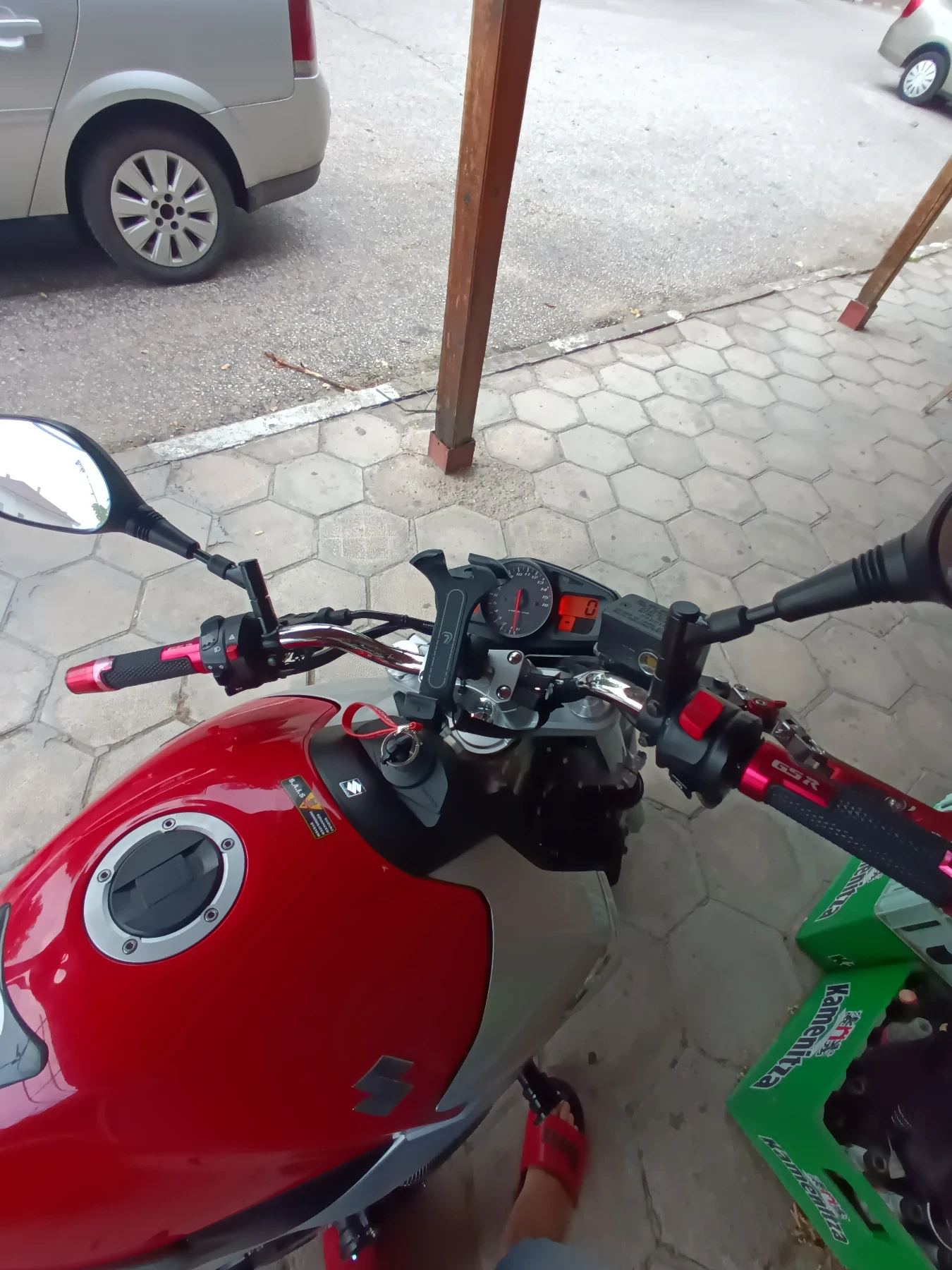 Suzuki Gsr  - изображение 7