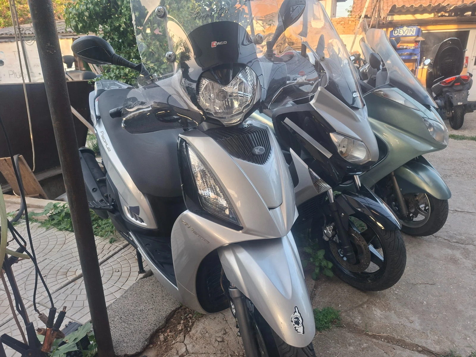 Kymco People 200GTI   100%    | Mobile.bg   15