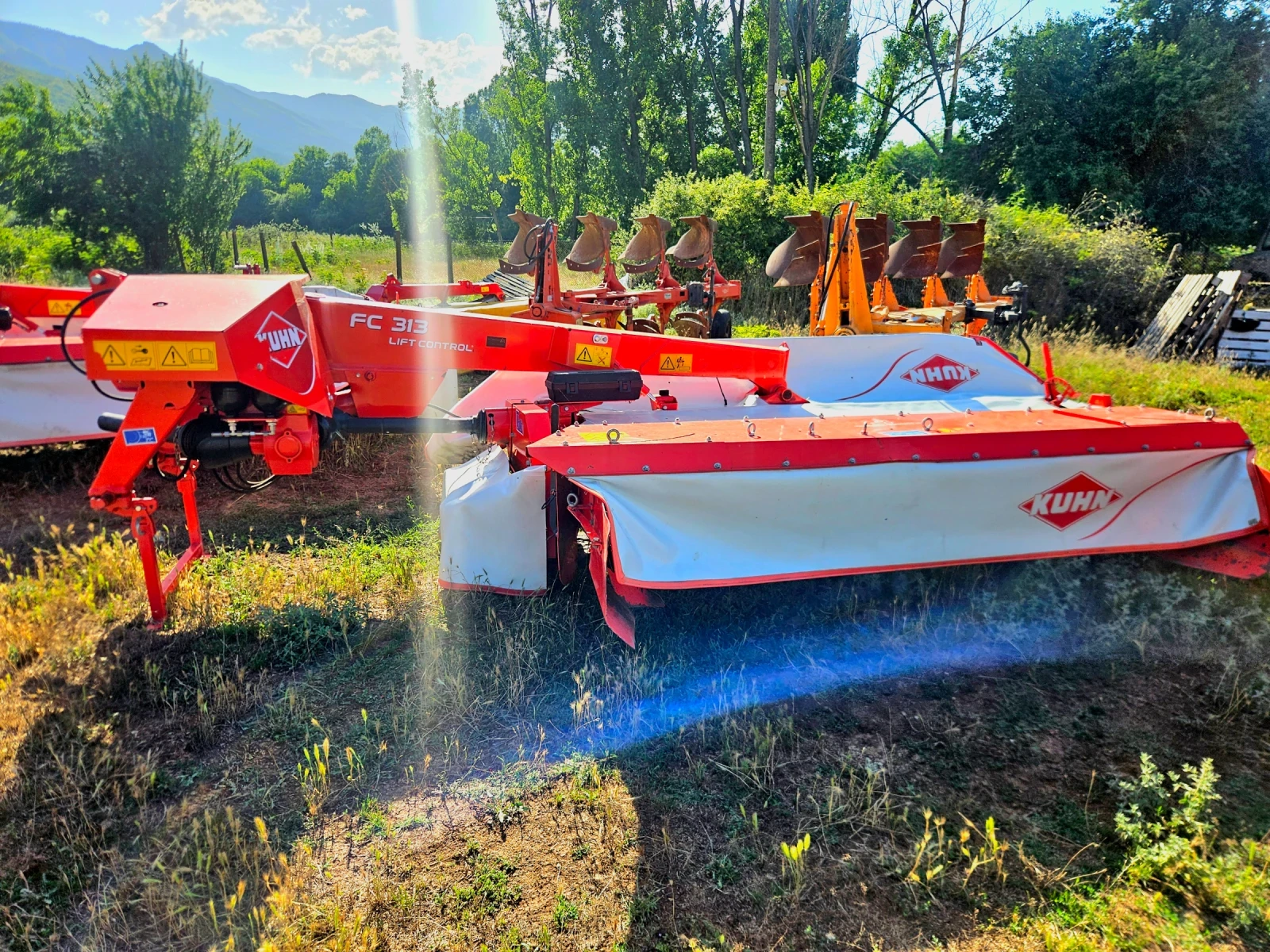 Сенокосачка Друга марка KUHN FC 313 LIFT CONTROL , снимка 2 - Селскостопанска техника - 55128230