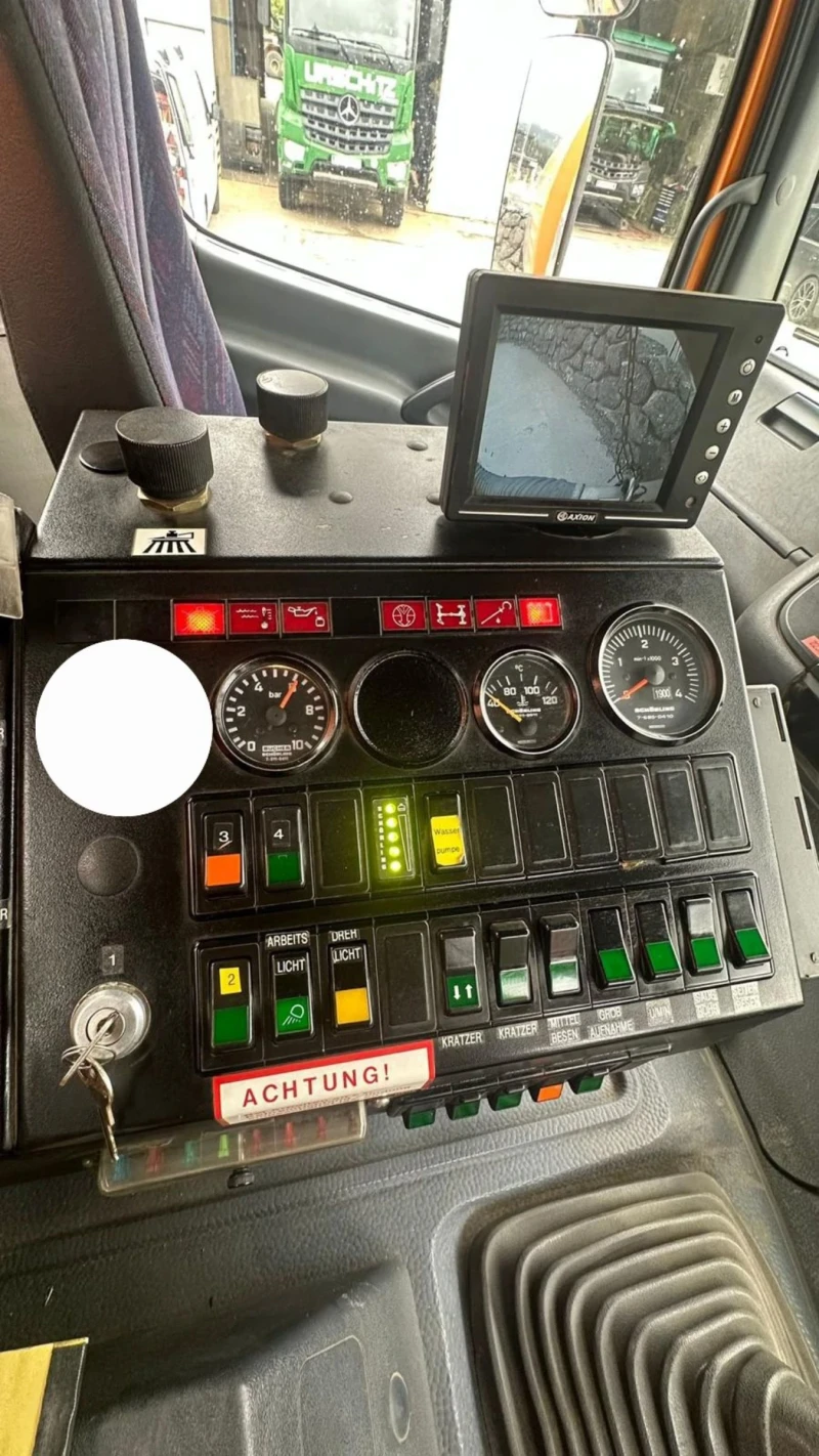 Други специализирани машини Mercedes Benz 18 28 EURO 5 МЕТАЧКА, снимка 4 - Индустриална техника - 51795693