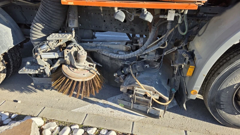 Други специализирани машини Mercedes Benz 18 28 EURO 5 МЕТАЧКА, снимка 15 - Индустриална техника - 51795693