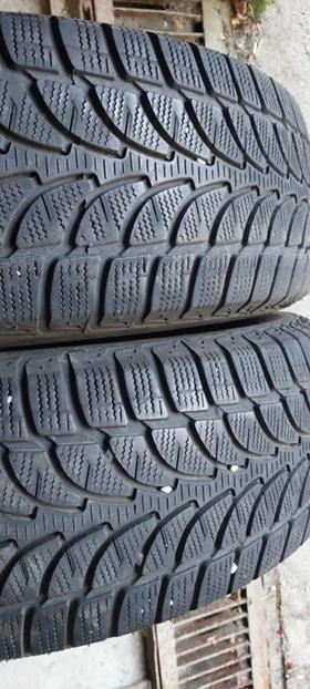 Гуми Зимни 215/70R16, снимка 3