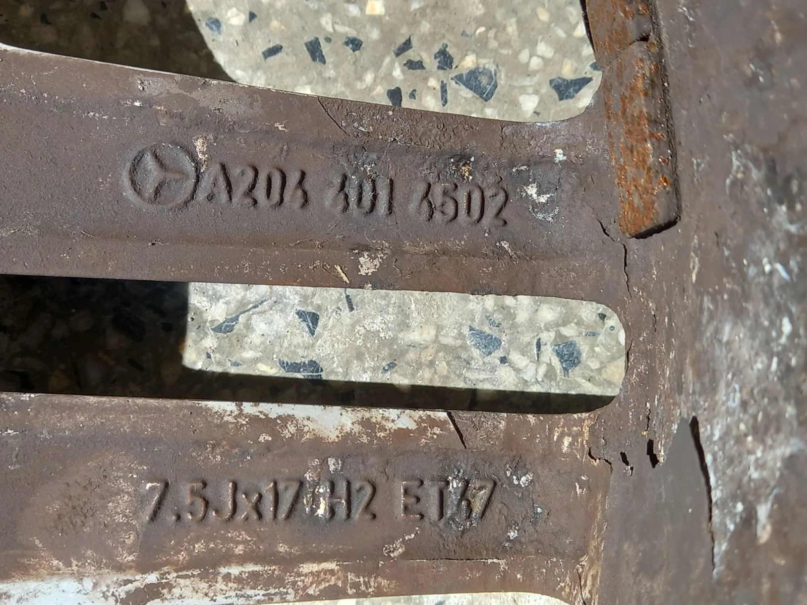 Джанти за Mercedes-Benz, снимка 3 - Гуми и джанти - 54122099