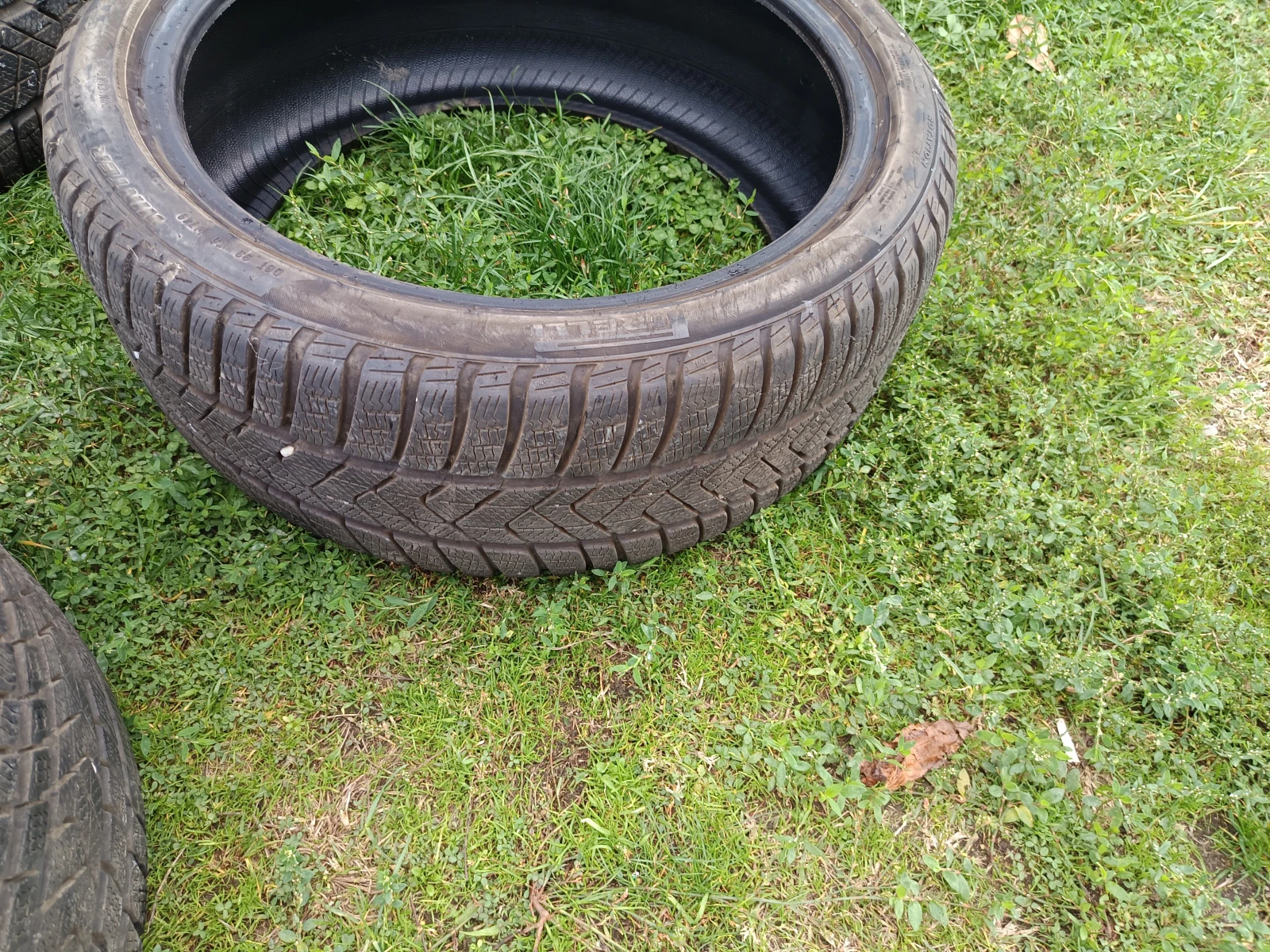 ���� 245/40R20 | Mobile.bg � ����������� 16