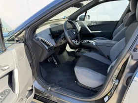 BMW iX xDrive60, снимка 8