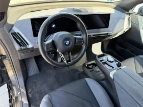 BMW iX xDrive60, снимка 6