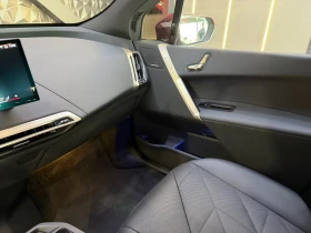 BMW iX 40 xDrive * HARMAN/KARDON* HEAD UP* M PACKET* 360 , снимка 9