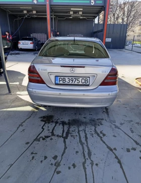Mercedes-Benz C 220, снимка 3