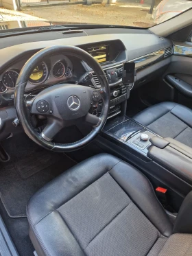 Mercedes-Benz E 220 7G Tronic 170 HP, снимка 12