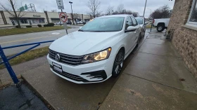 VW Passat 1.8T R-Line, снимка 1