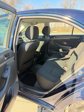 Toyota Avensis - 1850 € / 3618.29 лв. - 76821119 6