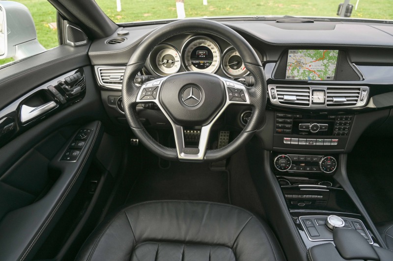 Mercedes-Benz CLS 350 d* 4matik* AMG* Камера* Matrix* HarmanKardon* Ambi, снимка 11 - Автомобили и джипове - 45061509