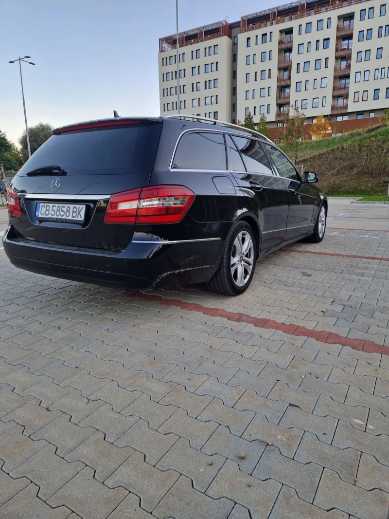 Mercedes-Benz E 220 7G Tronic 170 HP, снимка 3 - Автомобили и джипове - 47818302