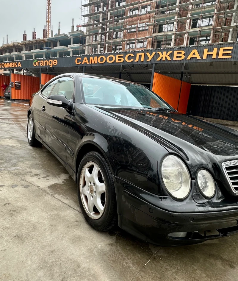 Mercedes-Benz CLK 200 kompressor, снимка 3 - Автомобили и джипове - 49325930